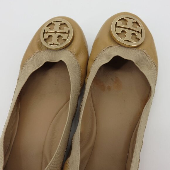 Tory Burch Women 7.5 M CAROLINE Beige Patent Leather Logo Ballet Flats Shoes - Picture 14 of 16